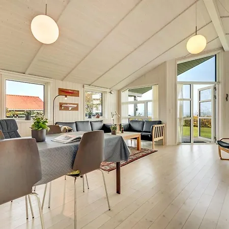 Duschanka - 50m To The Fjord By Interhome Casa de Férias