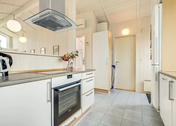 Holiday home Duschanka - 50m To The Fjord By Interhome